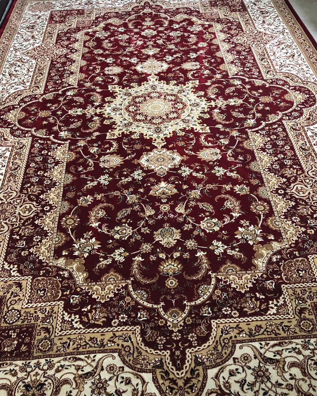 Burgundy Traditional Rug