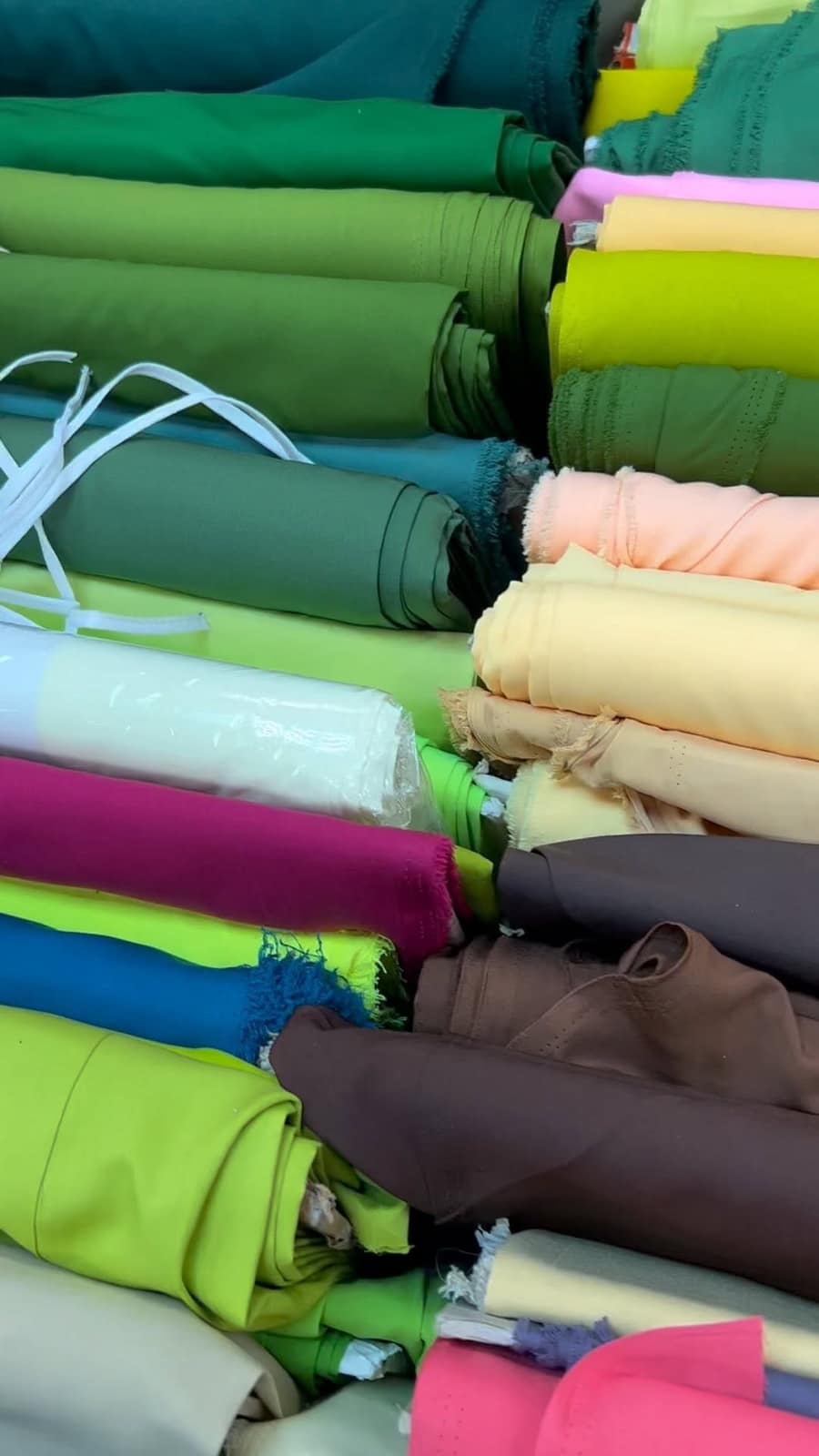 Non-Printed Fabrics Selection