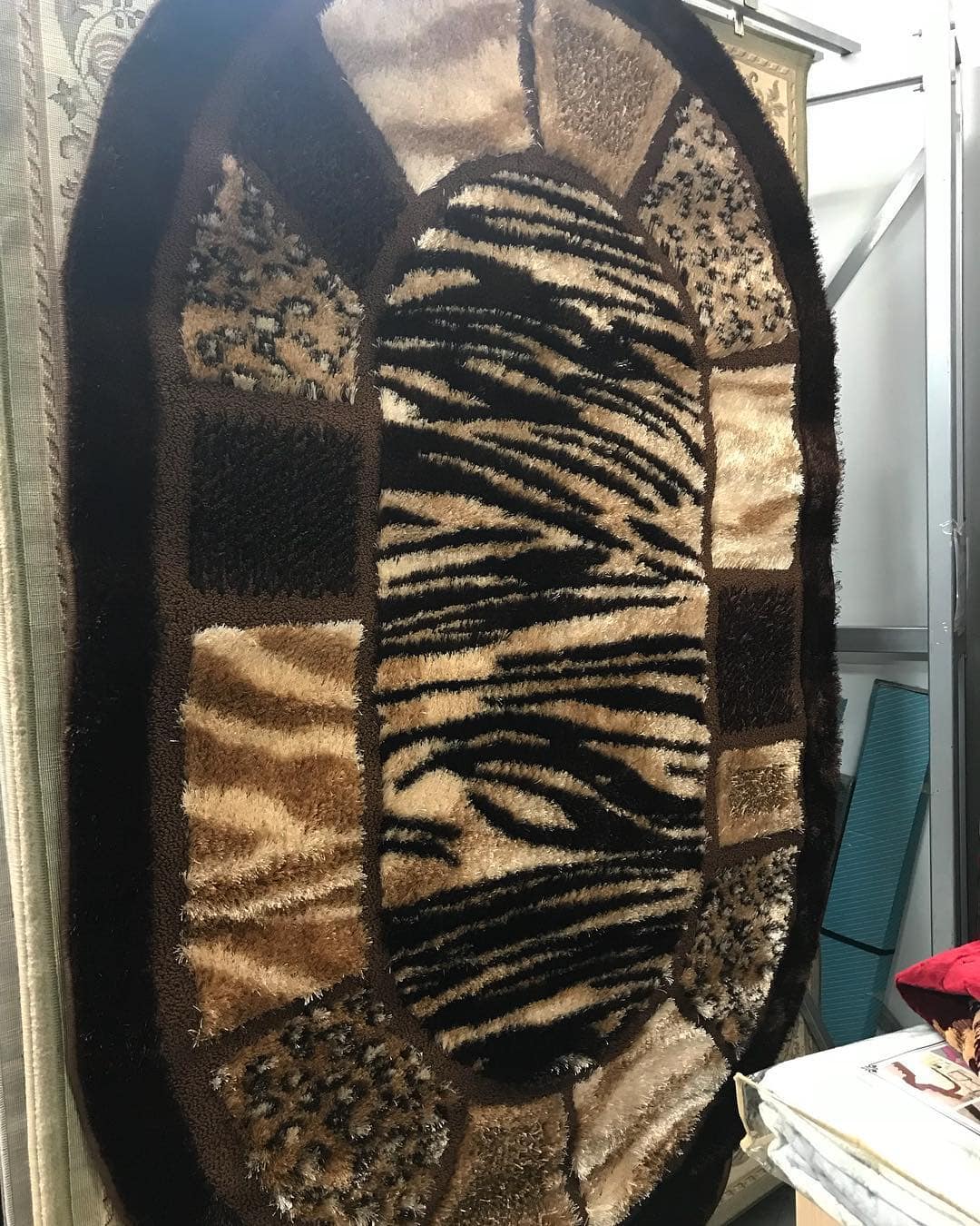 Oval Rugs - Many Shapes & Sizes